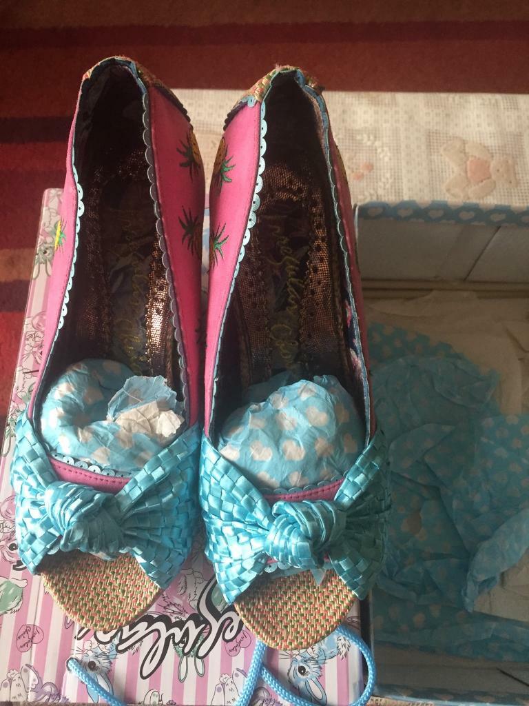 irregular choice size 40